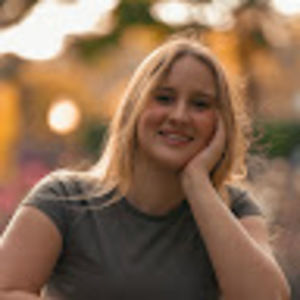 Meet your Posher, Sophia